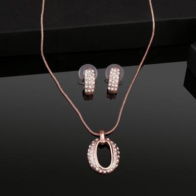 Beautiful Designer Rose Gold Crystal Pendant Set For Women