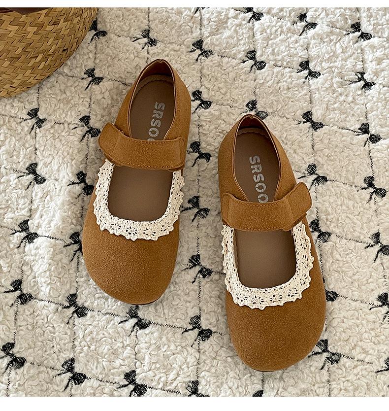 Round Head French Flat Bottom Mary Jane Shoes Women's 2025 New Spring and Autumn with Skirt Retro Versatile Light Mouth Soft Sole Single Shoes