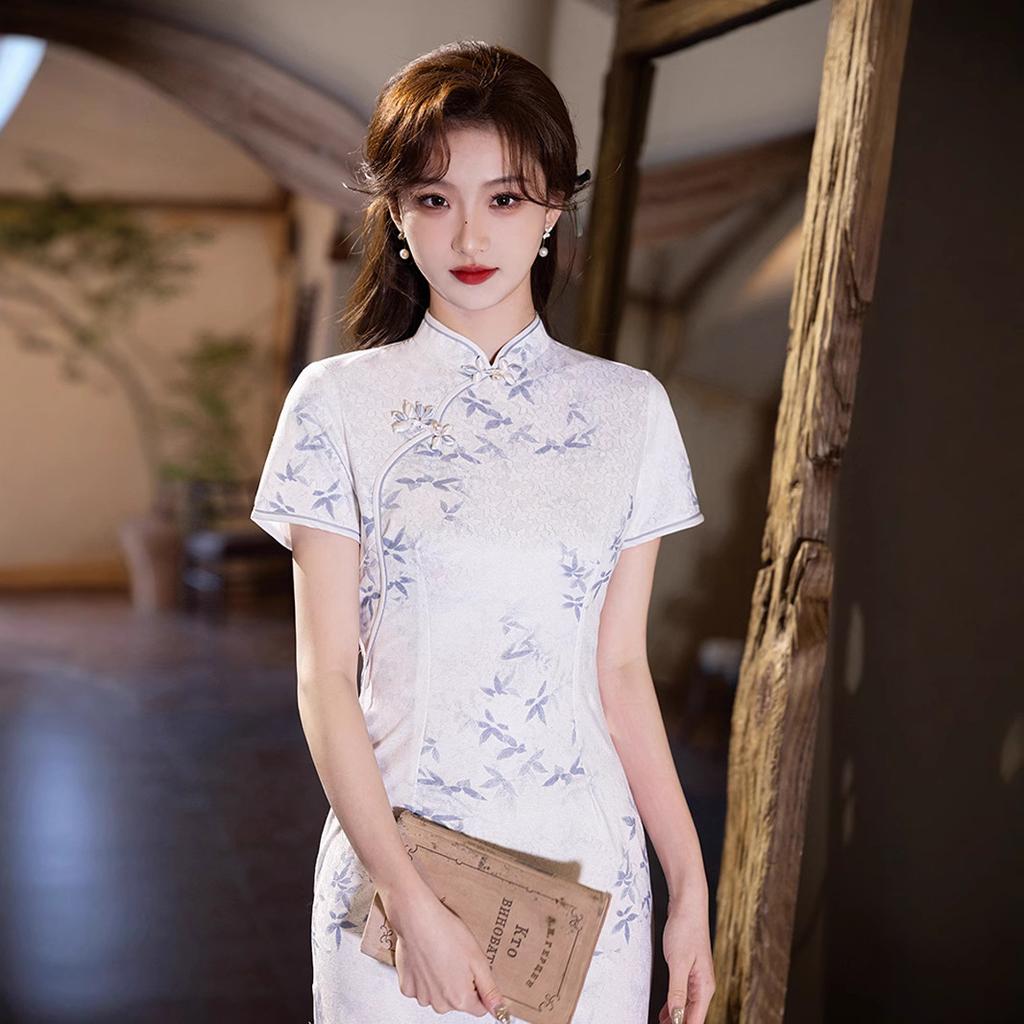 Improved cheongsam 1011 spring and summer new temperament high-end young girl beautiful dress gentle white daily