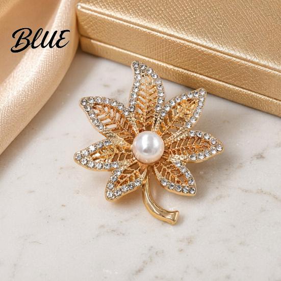 Solid Metal Brooch Hollow Maple Leaf Shape Brooch Retro Floral