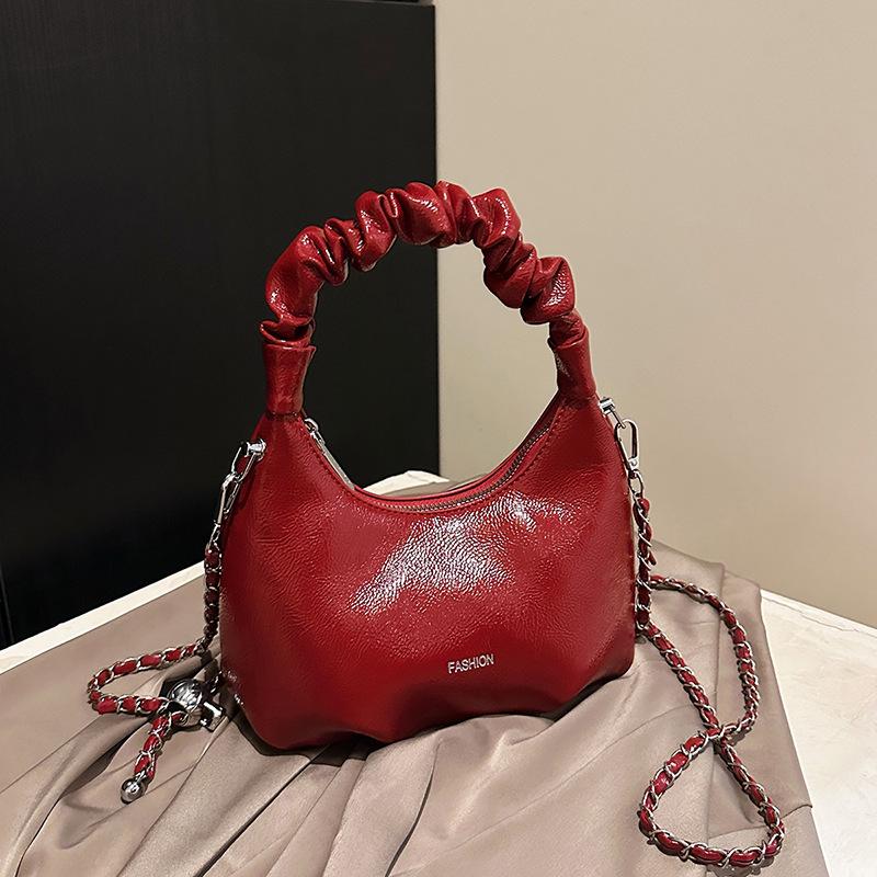 Premium red bag women's new versatile chain messenger bag exquisite pleated handbag