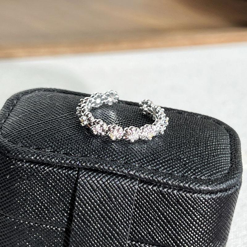 Niche summer atmosphere simple daily sweet yellow diamond butterfly opening ring women's fashion cold wind ring tide