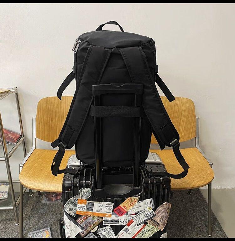 Pánský cestovní batoh a taška přes rameno do posilovny s velkou kapacitou