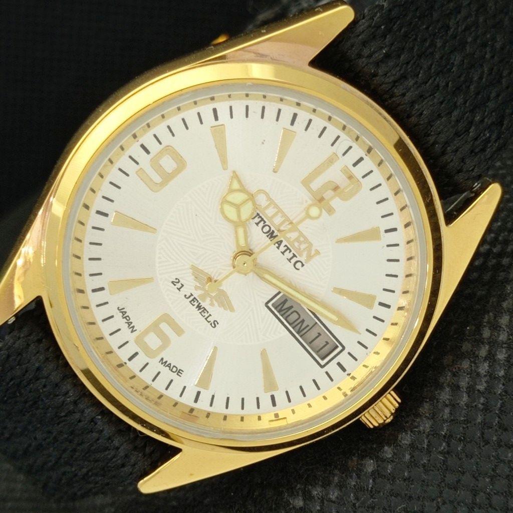

REFURBISHED VINTAGE CITIZEN AUTO 8200 JAPAN MENS D/D WHITE WATCH 588b-a310479-2 SKU588b-a310479