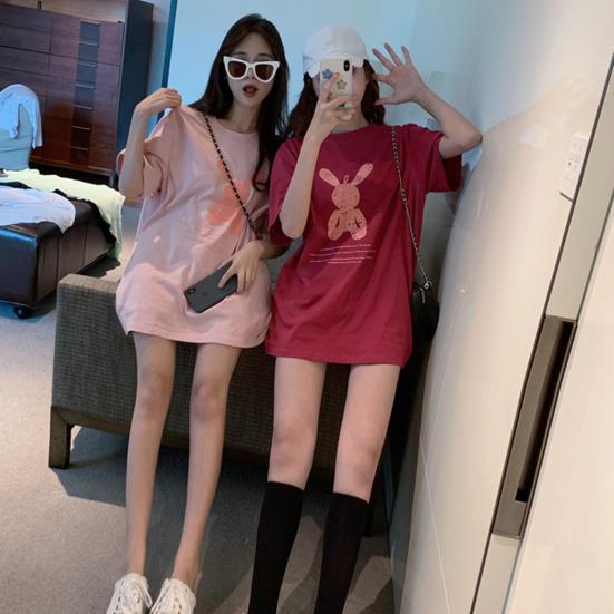 Tricou pentru femei de lungime medie, imprimeu desen animat, gât rotund, culoare contrastantă