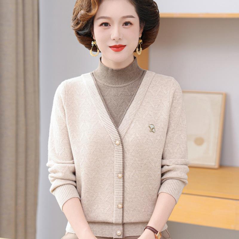 Autumn Stylish Knit Sweater for Middle-aged Moms - Two-Piece Design for 40-50s Women