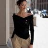 Women’s Autumn Elegant Off-the-Shoulder Long-Sleeved Base Layer Shirt