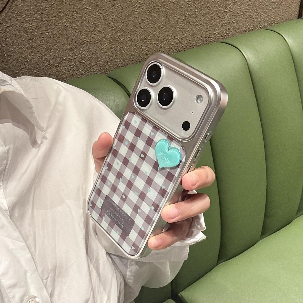 Trendy Plaid Red-White Checker with Turquoise Heart Chic Phone Case for iPhone 17 16 15 14 11 12 13 Pro Max Plus Back Cover