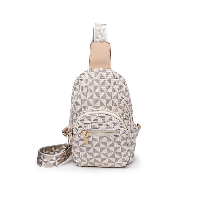 Breast Bag Women's New Fashion Versatile Messenger Bag Casual Shoulder Bag Travel Small Backpack Women's Chest Bag