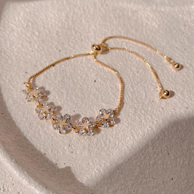 Luxury Zircon Rhinestone Flower Bracelet For Women Bangle Adjustable Wedding Party Fashion Jewelry Gift