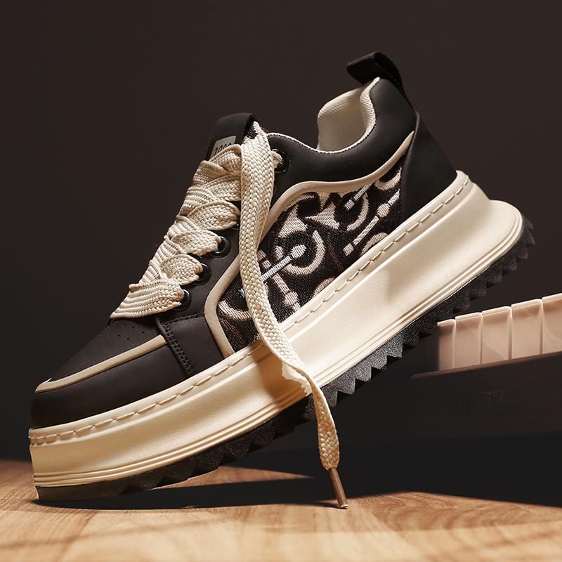 

Fashion Men Casual Shoes Platform Non-slip Man Walking Sneakers Lightweight Male Running Shoes Breathable Platform Sport Shoes 39 чорний
