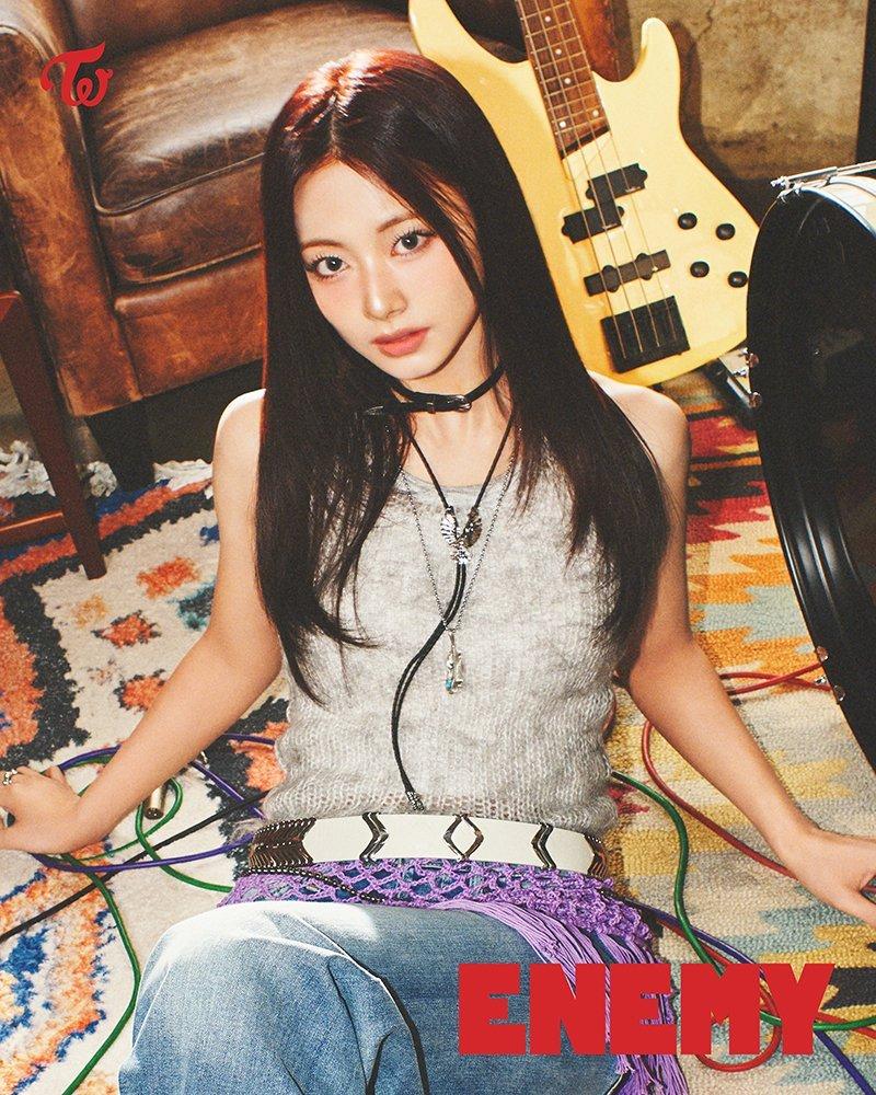(Ordine prestabilito)TWICE 6° Album Giapponese - ENEMY (Edizione solista) Tzuyu