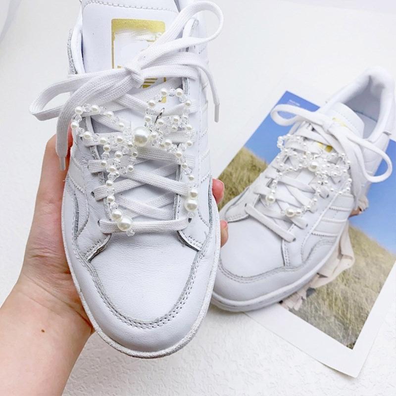 Elegant Bowknot Keychain Pendant Beautiful Crystal Shoe Decoration Keychain Stylish Beaded Bowknot Shoe Pendant