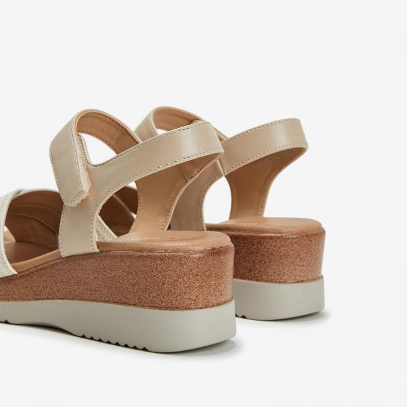 Young Age Women S Woven SandalS Ivory