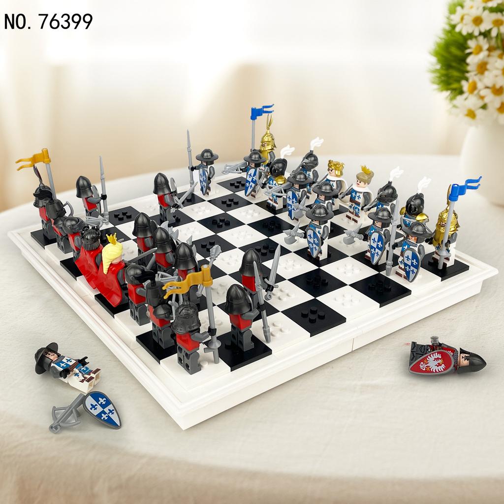 Medieval European Castle Soldiers Battle Chessboard Building Block Toys