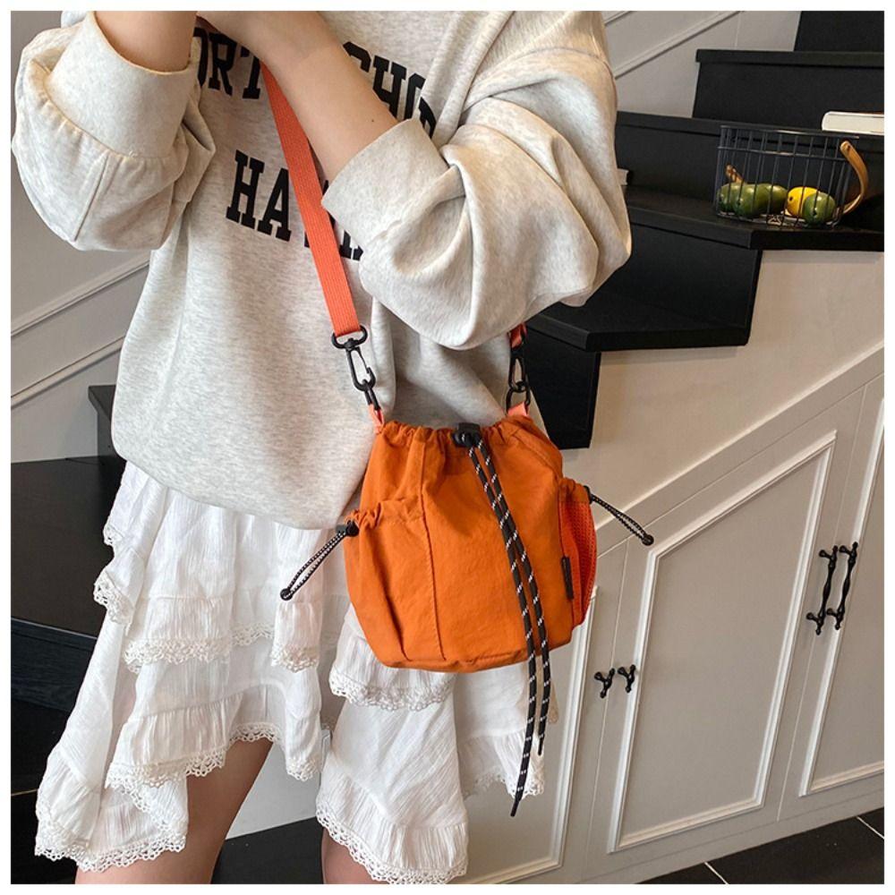 Kabelka Stahovací Kbelíková Taška Korejský Styl Malá Crossbody Taška Ležérní Nylonová Taška přes Rameno Cestování
