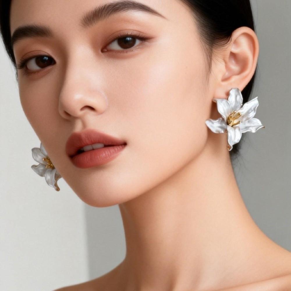 Irregular Flower Stud Earrings Pleated Ear Accessories Temperament Flower Earrings  Jewelry