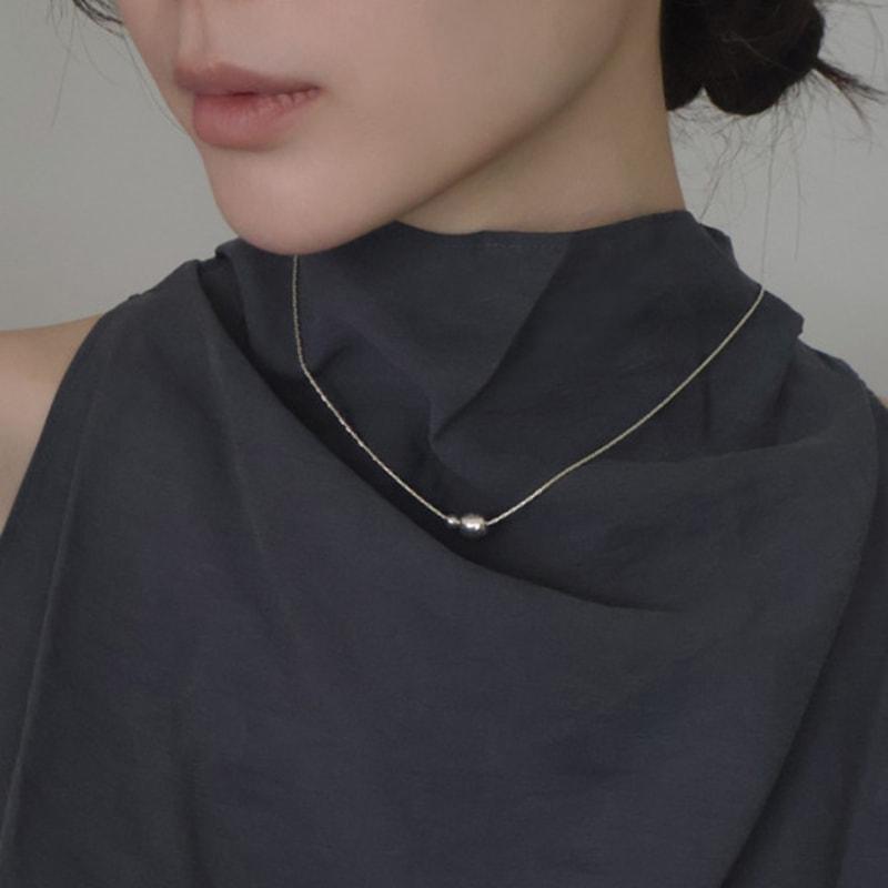 Dawn of Me Star Twin Ball Necklace