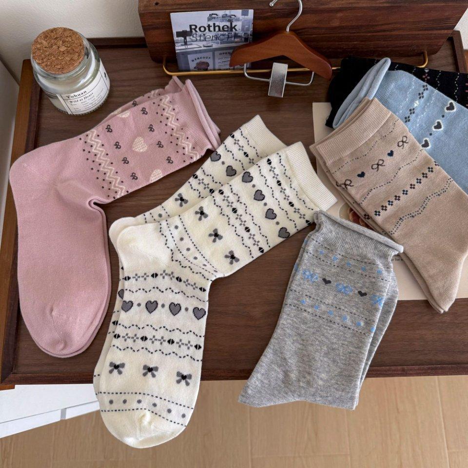 Gray Socks Girls' College Style Sweet Little Love Heart Socks Wear Cute Student Stockings Outside In Spring And Autumn