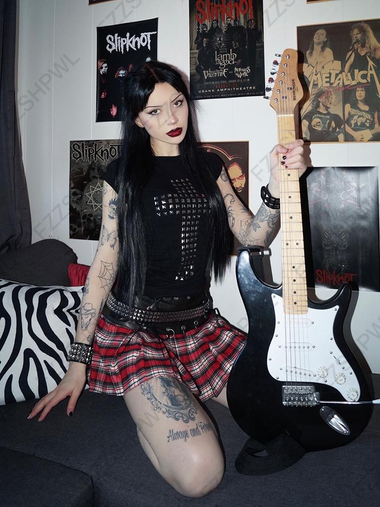VAYLA Gothic Punk Rock Hip Hop Damska koszulka z krótkim rękawem Seksowna, dopasowana, szykowna, swobodna, podstawowa, metaliczna, dekoracyjna, krótka bluzka Y2K Emo Girl Clothes