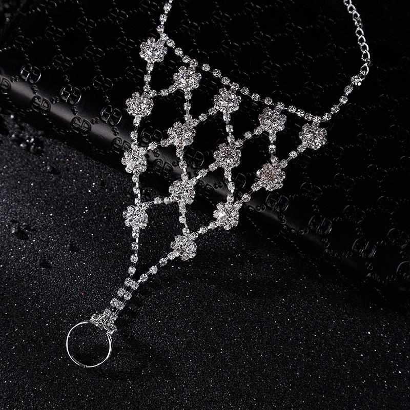 Catena Gamba a Catena di Perle Multi-Strato Semplice ed Essenziale Versatile Catena Gamba Lunga Personalità Creativa Gioiello