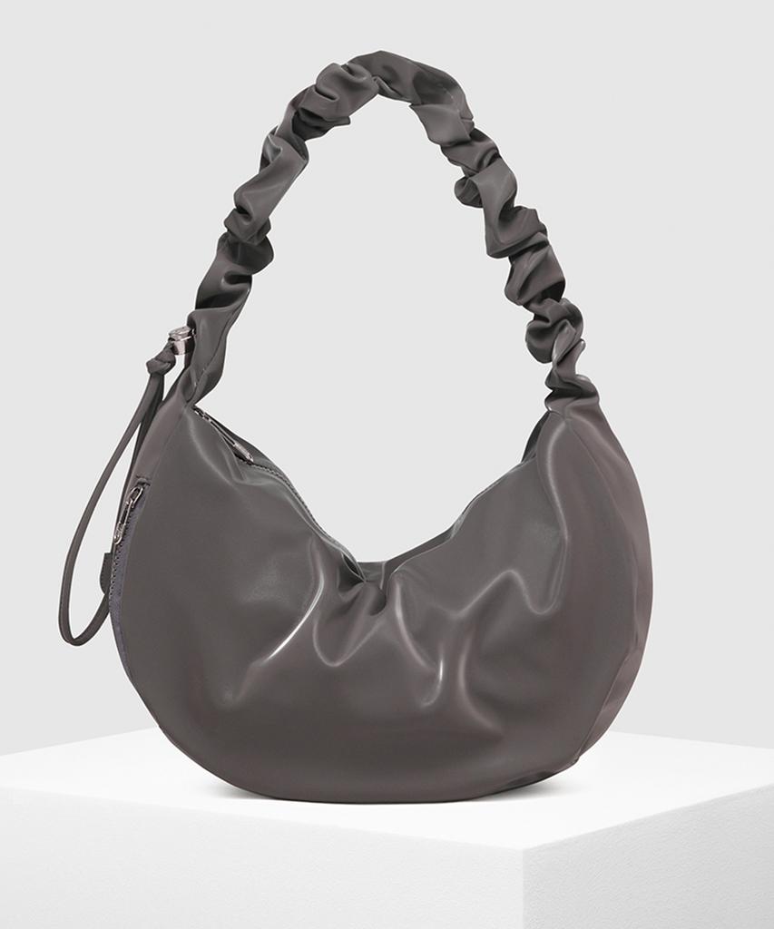 Carlyn Babe M H73104020