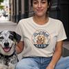 Dog Mom Club T-Shirt – Minimalist Golden Retriever Graphic Tee