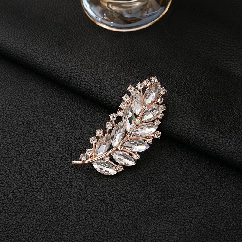 Exquisite Vintage Rhinestone Leaf Brooch for Coats & Suits