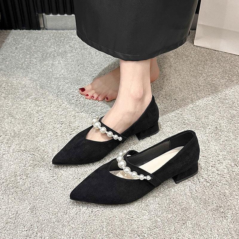 Square heel pointed Mary Jane shoes women's shoes spring 2025 new shallow mouth French pearl word with temperament single shoes