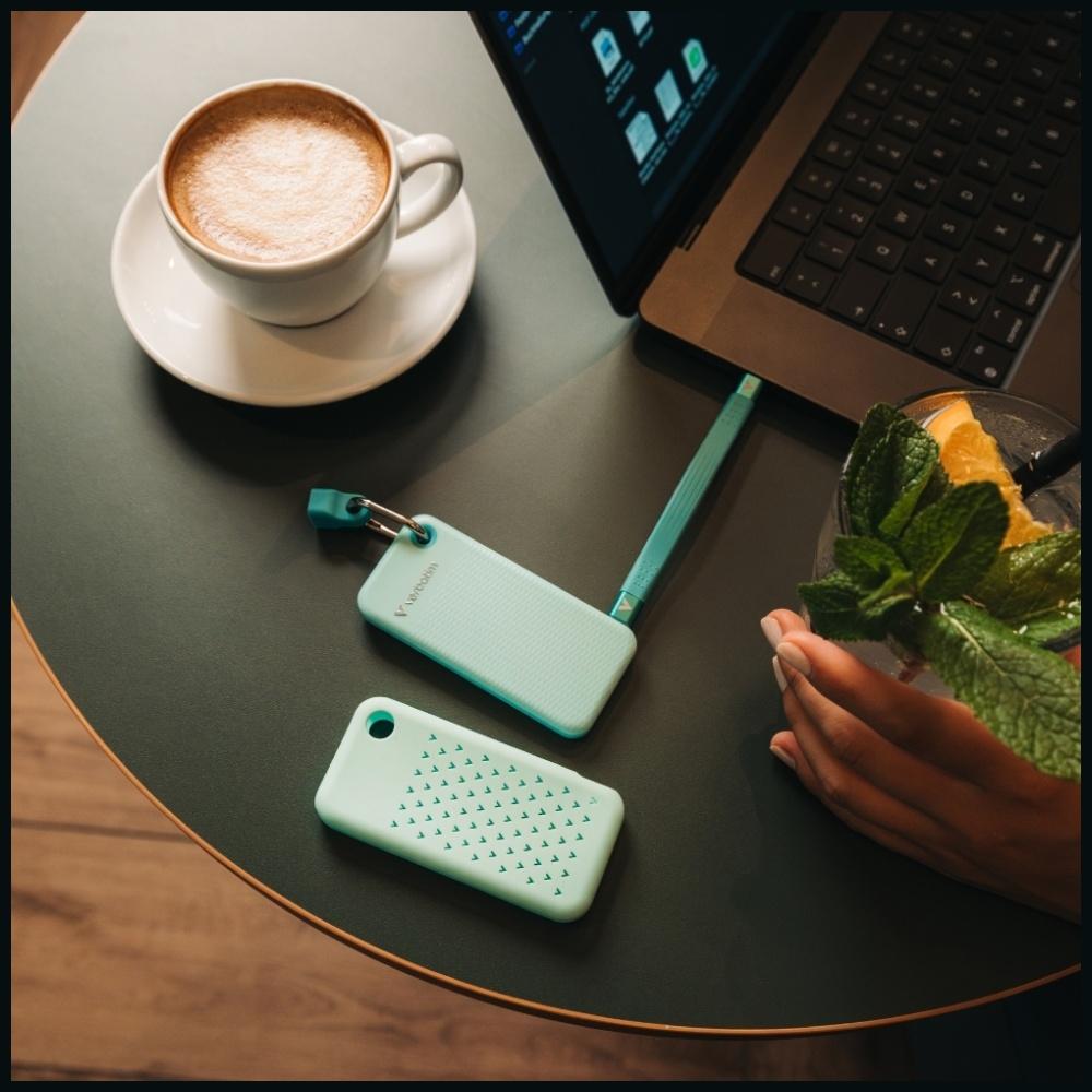 Dysk Zewnętrzny Verbatim Pocket Ssd 1Tb Usb-C 3.2 Gen.2 Czarny-Polarny Niebieski 32324