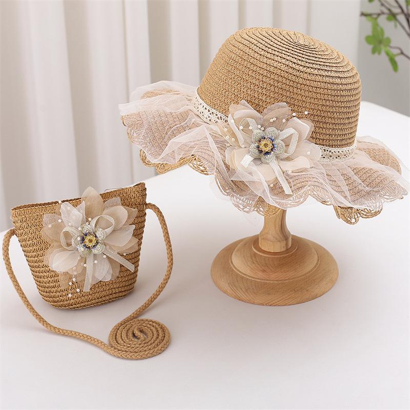 

Набор из 2 предметов для маленьких девочек: соломенная шляпа и сумка через плечо. Летняя цветочная пляжная панама с широкими полями для защиты от солнца. Аксессуар для праздничного наряда. kids(52-54cm)