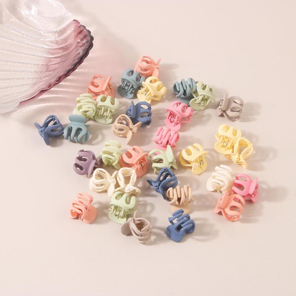 Korean Cute Pearl Floral Cat's Eye Hair Claw Clip