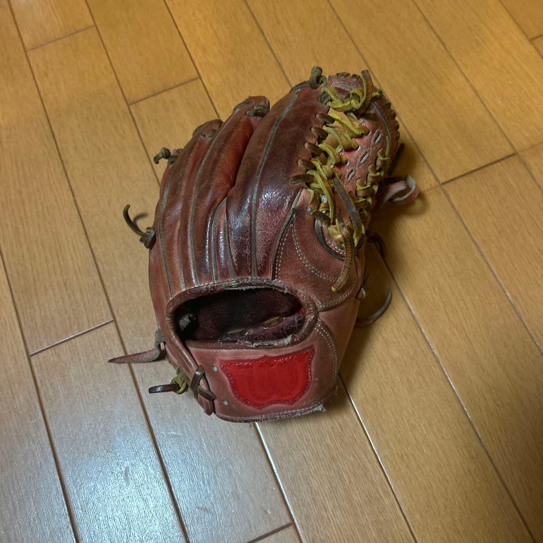 Used wilson hardball glove