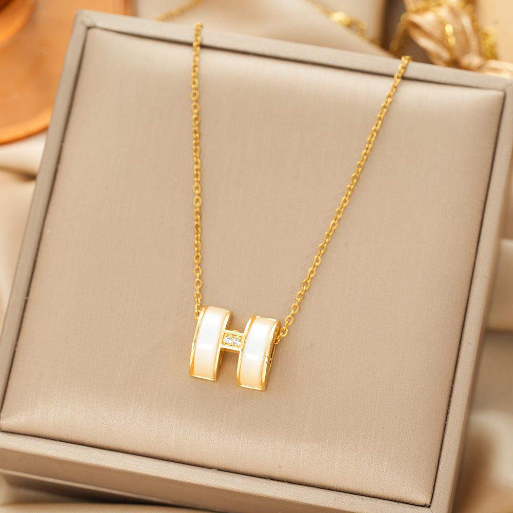 Japan and South Korea Simple Popular Wind Titanium Steel Necklace Female Niche Exquisite Internet Celebrity Zircon Clavicle Chain High-end Jewelry