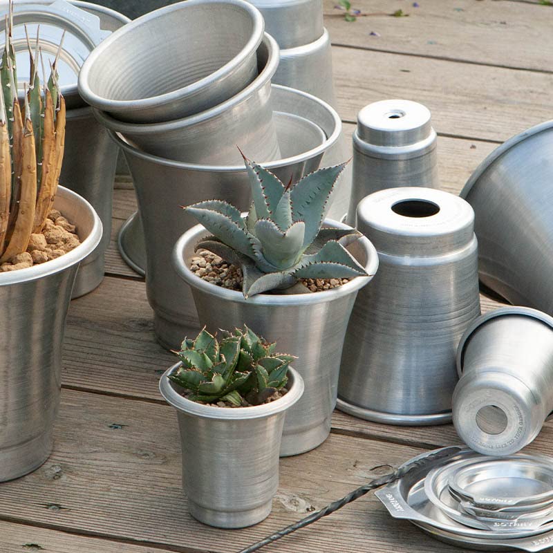 Dulton Aluminum Pot S with Saucer BOTANY Pot Planter with Saucer and Drain Hole Height 112mm Diameter 105mm No. 3.5 NB-0462S