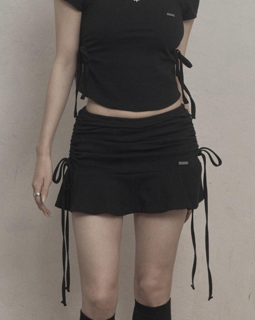 Kakipointeu Ribbon Shirring Skirt (Black)