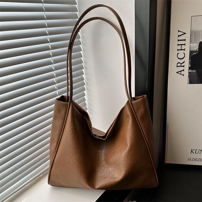 Vintage Fashion Large Capacity Tote Bag For Women Stylish Work Commuter Handbag
