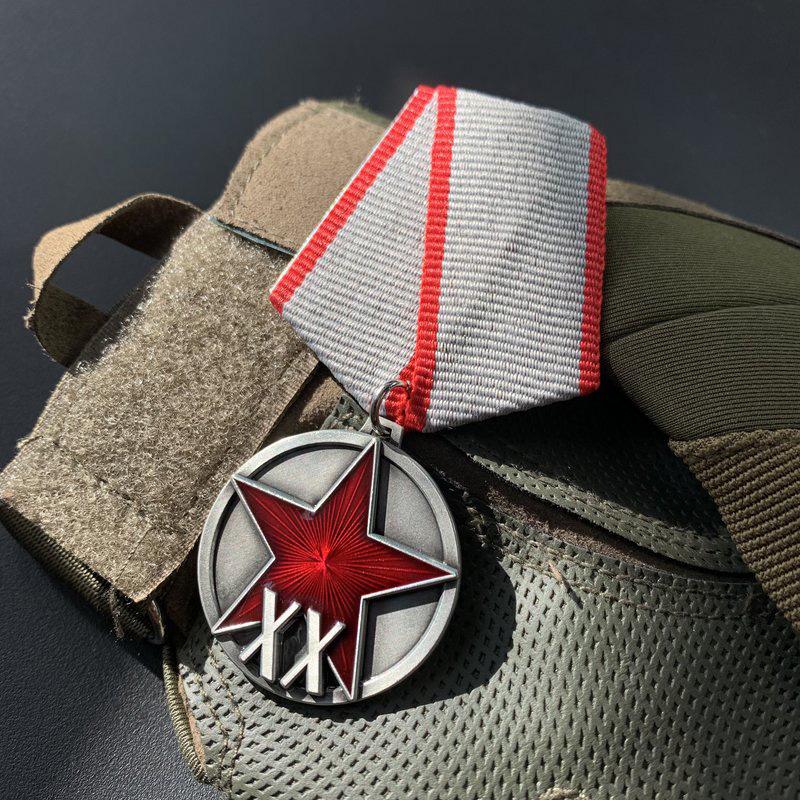 Soviet Red Star Emblem Badges & Patriotic War Lapel Pins