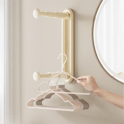 Prodotti per il bucato – Grucce e appendini