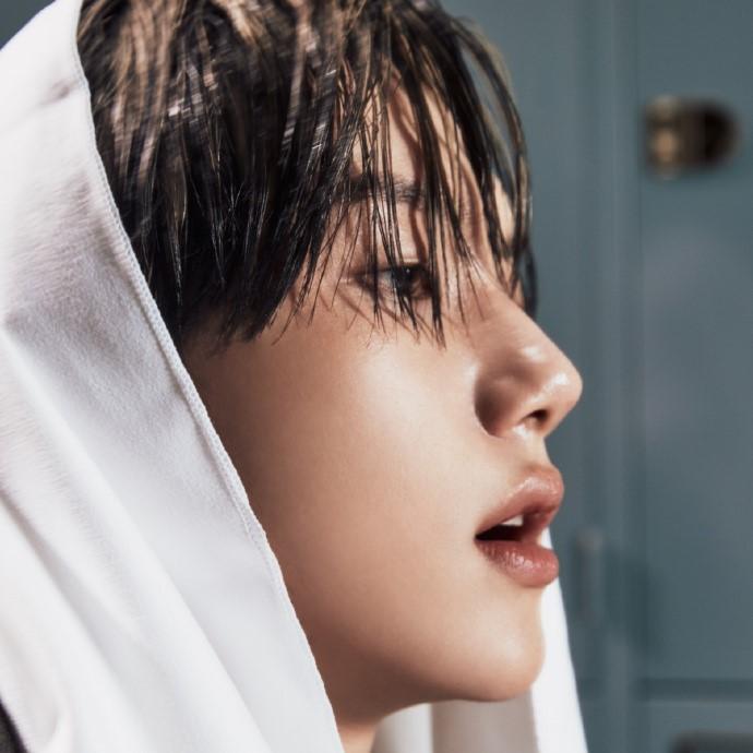 

ЗАКРОЙ ГЛАЗА - [БЛЭКАУТ] Третий мини-альбом EYES KYOUNGBAE