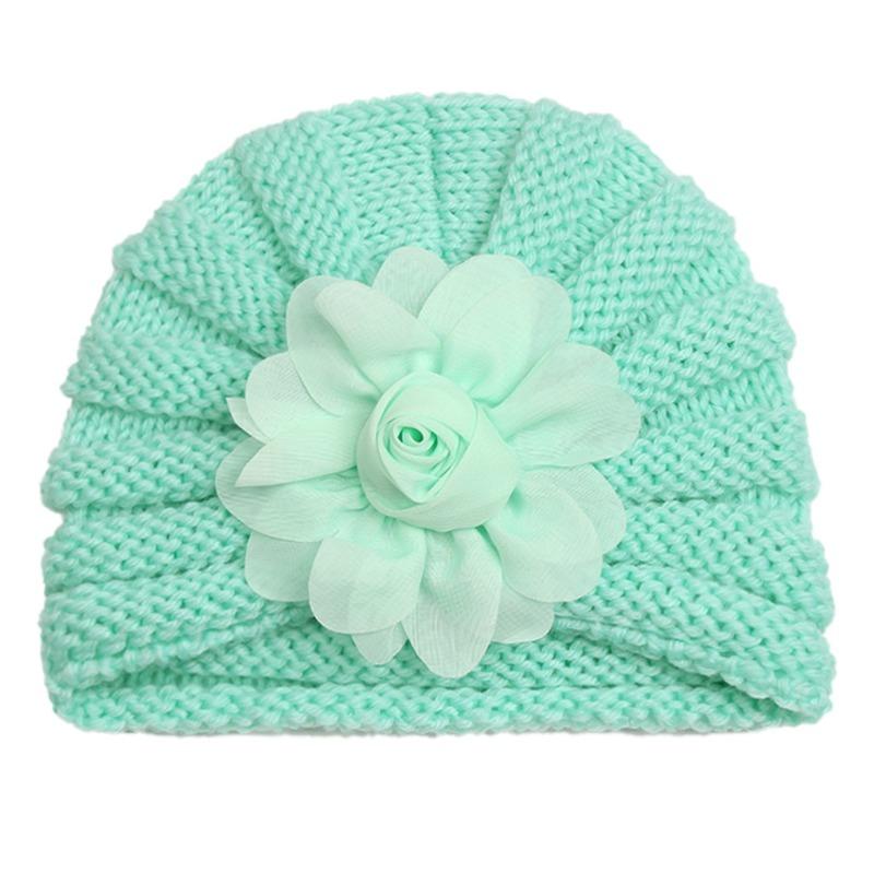 Autumn and winter new baby wool flower hat, children's warm flower pullover hat, baby hat