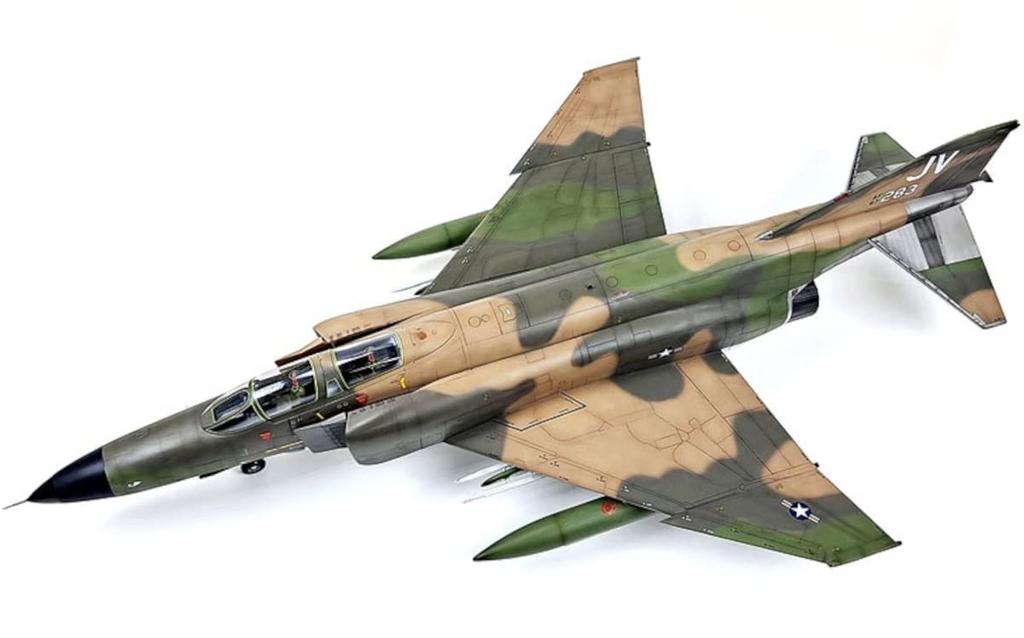 Academy Scale US Air Force Phantom II Vietnam Plastic Model Kit 12133 1/32 F-4E