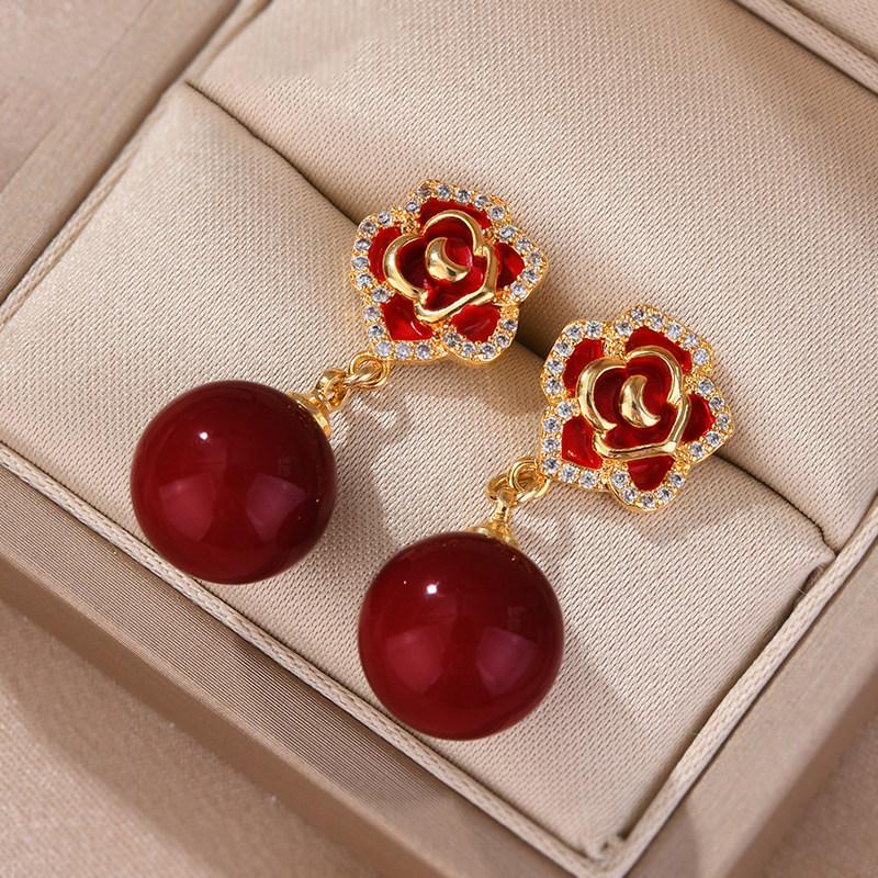 Real gold electroplated silver needle zircon flower stud earrings exquisite elegance niche temperament earrings light luxury high-end earrings women
