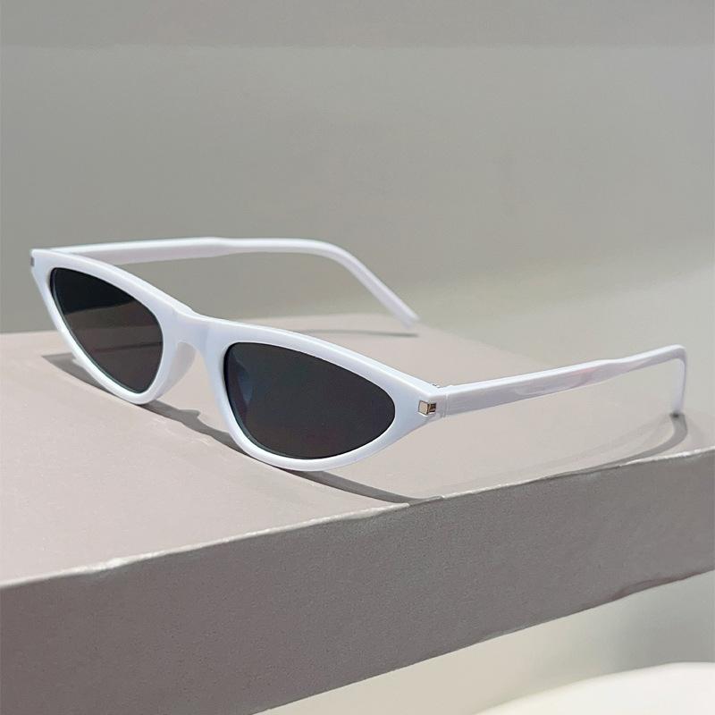 

Солнцезащитные очки JYL TS Защита от УФ Треугольные Кошачий глаз Узкие Уличные/3445 B-2960 против вспышки белого