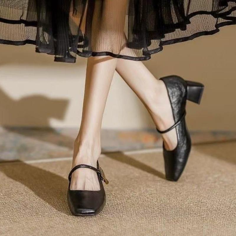 Vintage Mary Jane single shoes high heels autumn new square head thick heel commuting elegant women's single shoes