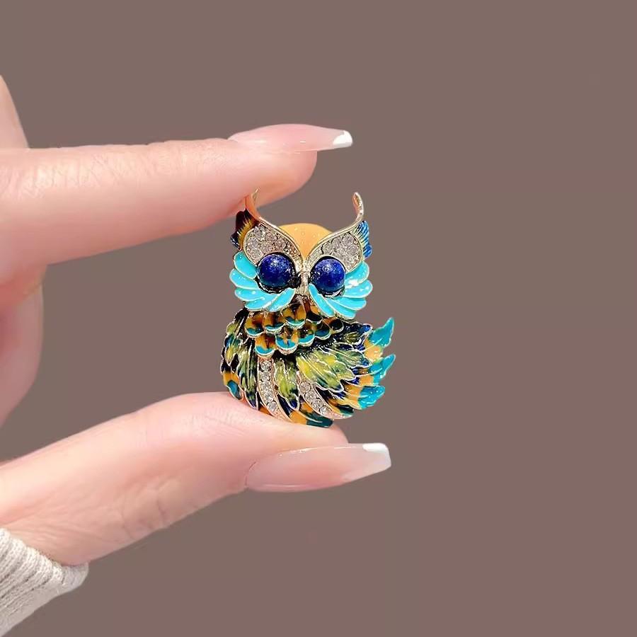 

Милые броши-совы с эмалевой росписью, высококлассные броши для мужчин и женщин, маленькие значки с животными, элегантные аксессуары для костюма и пальто