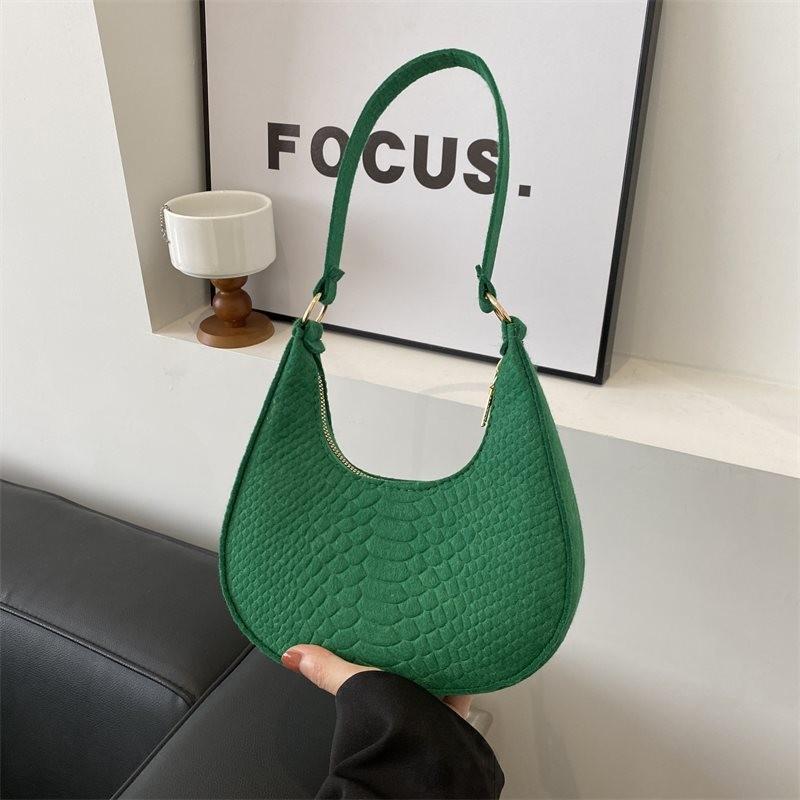 Chic Versatile Womens Fashion Snake Print Shoulder Bag Perfect For Casual Daily Use
