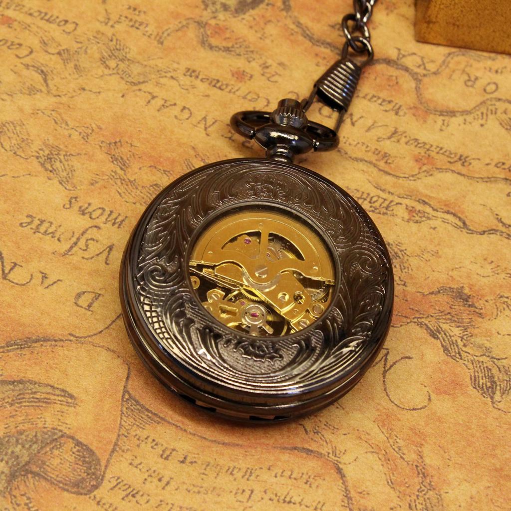 Classic Retro Nostalgic Creative Transparent Clamshell Mechanical Movement Pocket Watch Exquisite Roman Numerals Classic Mechanical Watch