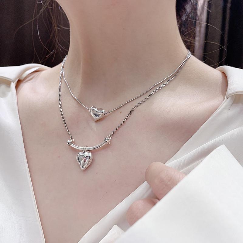 Korean Style Retro Love Heart Necklace - Trendy, Simple Clavicle Chain for Women's Fashion