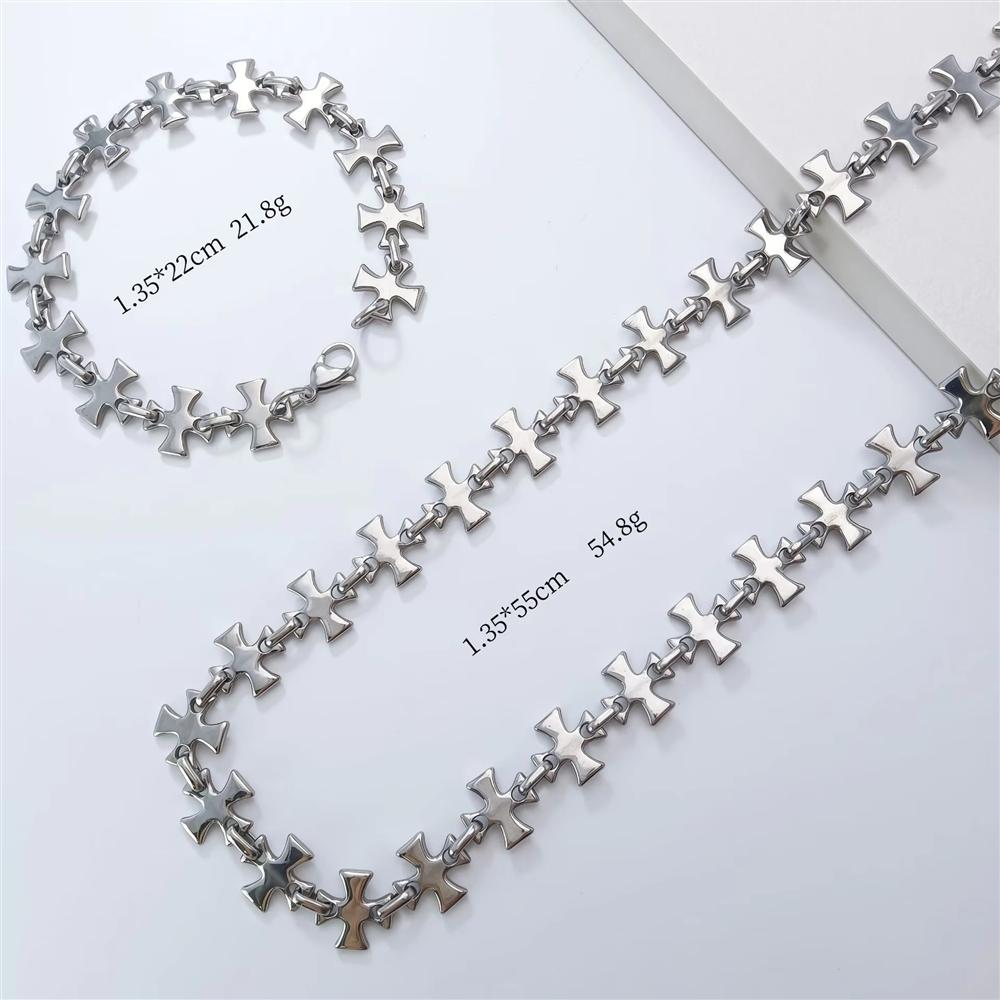 Großhandelsversorgung Edelstahl Kreuz Kette Armband Halskette Punk Rapper Unisex Tägliches Tragen Schmuckset